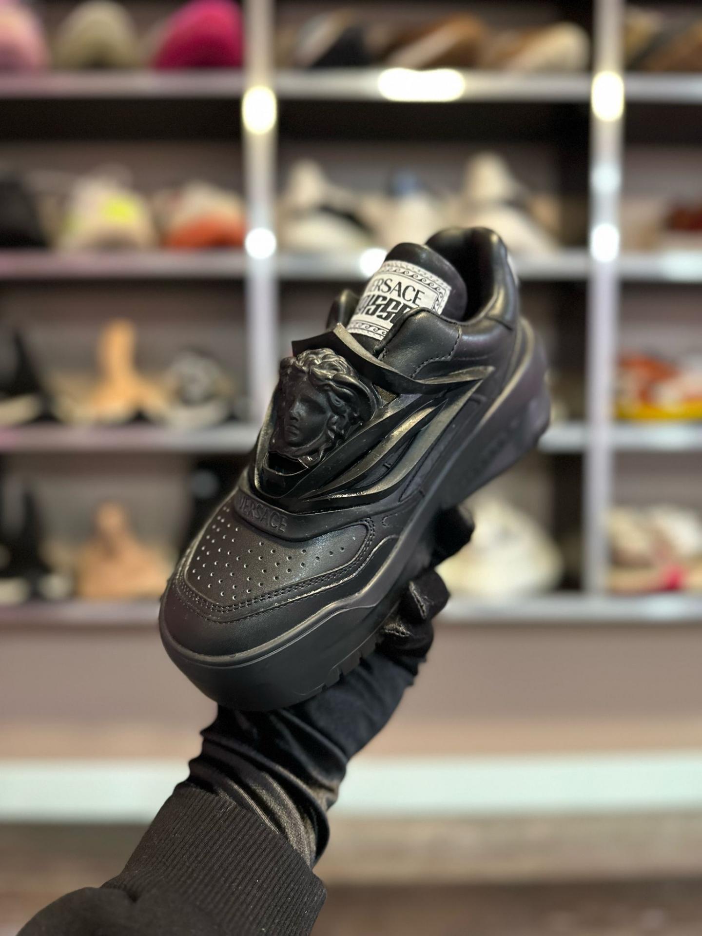 Adidași Vrs # - imagine 2