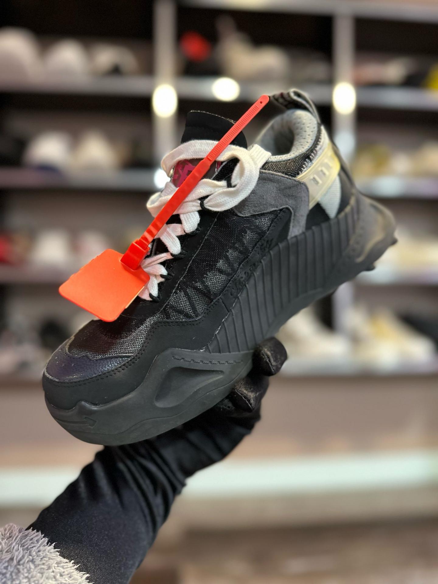 Adidași DEV# - imagine 2