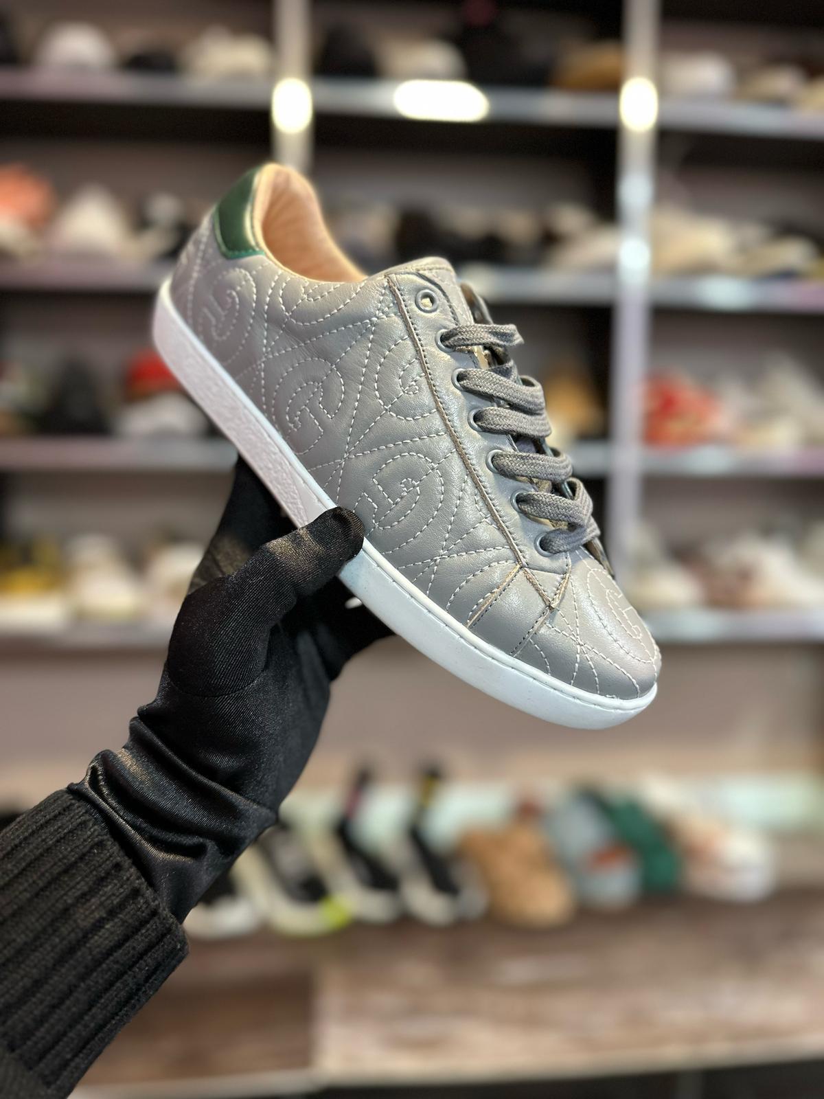 Adidași din piele Gcc #