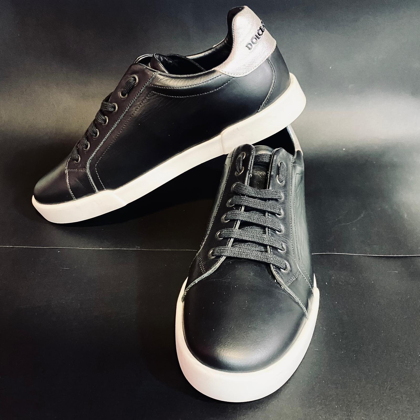 Adidași din piele GD cu defect #