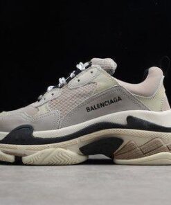 Alternative view of Adidași BB #