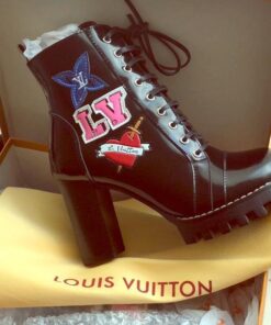 Alternative view of Ghete din piele cu toc VL #