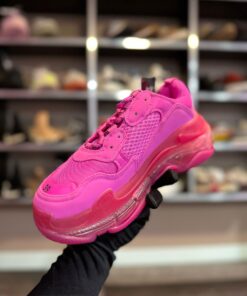 Alternative view of Adidași BB #