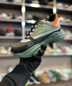 Alternative view of DR # Adidași