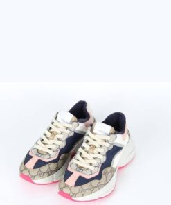 Alternative view of Adidași Gcc #